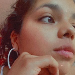 Meet your Posher, Madeline